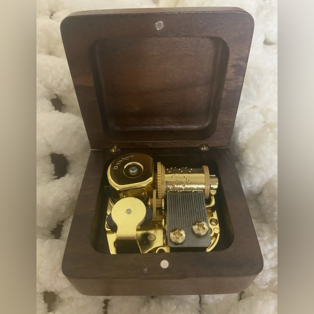 sankyo music box